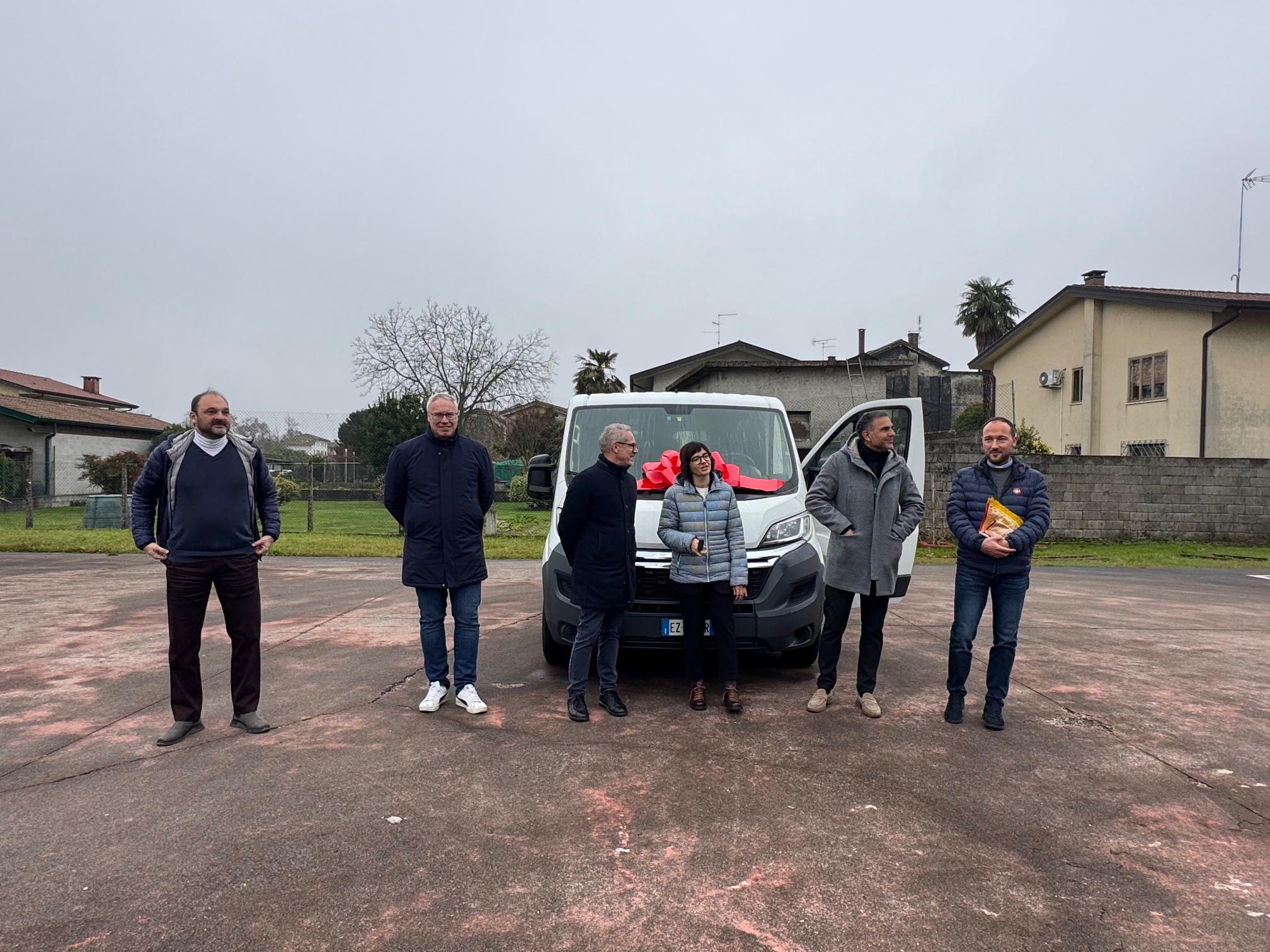 INCLUSIONE. BORDIN INAUGURA PULMINO FASIN APS: QUI SI CRESCE INSIEME